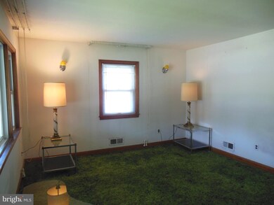 808 Myrth Ave, Essex, MD 21221 - photo 7