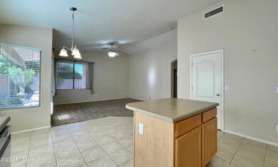 2313 W Oberlin - 6