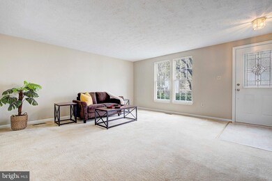 2541 Log Mill Ct, Crofton, MD 21114 - photo 6