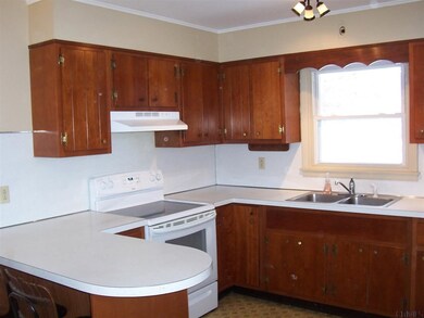 718 Nys Route 29, Milton, NY 12863 - photo 4