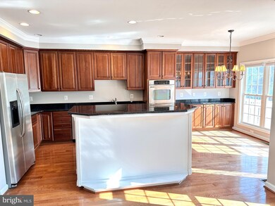 16436 Steerage Cir, Woodbridge, VA 22191 - photo 5