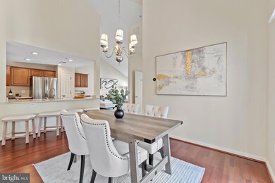 11506 Sperrin Cir unit 404, Fairfax, VA 22030 - photo 4