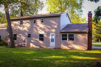 1909 Red Fern Dr, Columbus, OH 43229 - photo 5