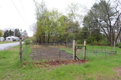 2 Bauer St, Lisbon Falls, ME 04252 - photo 4