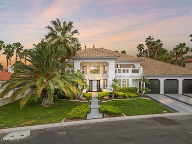 Mediterranean / spanish-style home featuring a fro