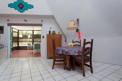 5065 Areca Palm St-16