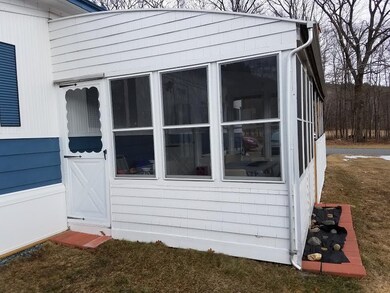 22 Rudsboro Rd unit 34, Lebanon, NH 03766 - photo 6