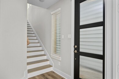 951 Lilly Flower Ln, Houston, TX 77091 - photo 5