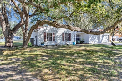 303 Oak Track Pass, Ocala, FL 34472 - photo 2