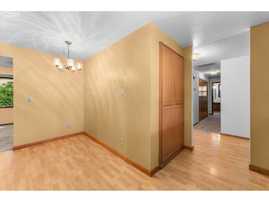 16388 SW Wright St, Beaverton, OR 97007 - photo 7