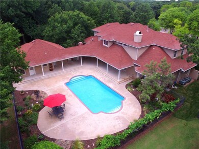Backyard entertaining at its best!