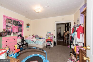 525 Columbia Ave, Cumberland, MD 21502 - photo 5