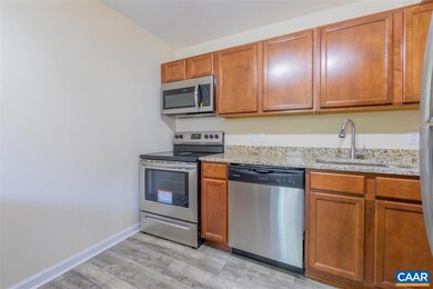 1213 Villa Ln unit B, Charlottesville, VA 22903 - photo 5