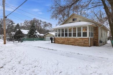 135 Frontenac St SE, Grand Rapids, MI 49548 - photo 3