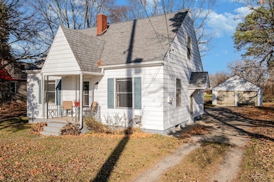 5446 Miller Rd, Swartz Creek, MI 48473 - photo 2