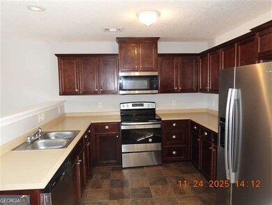 213 Augusta Way, Hinesville, GA 31313 - photo 5