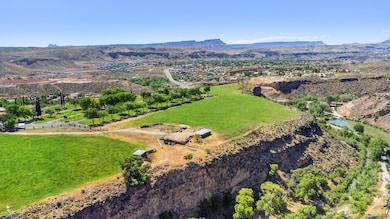 1715677636669_1715640007002dji0175