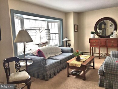 105 Lori Cir, Exton, PA 19341 - photo 2