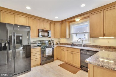 11715 Owens Glen Way, North Potomac, MD 20878 - photo 2