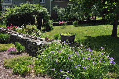 89 Pine St, Franklin, NH 03235 - photo 3