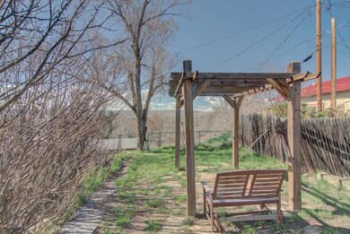 pergola
