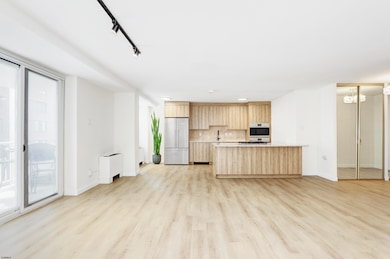 Plaza Condominium Associates unit 601, Atlantic City, NJ 08401 - photo 7