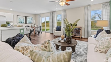 12830 Watts Dr, Fort Wayne, IN 46818 - photo 4