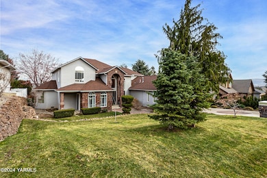 207 S 78th Ave