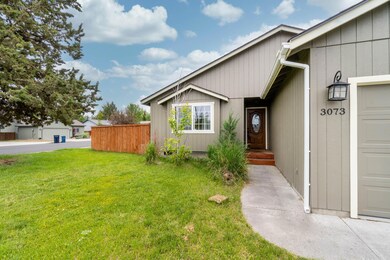 3073 NE Byers_0070 copy