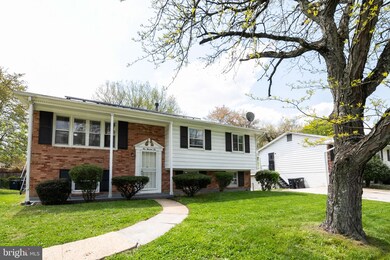 502 Hill Rd, Hyattsville, MD 20785 - photo 2