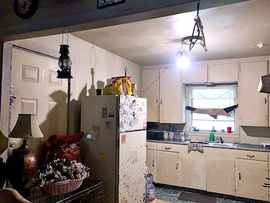 1601 Phenie St, Texarkana, TX 75501 - photo 3