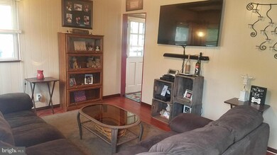 1020 Fairview Rd, Hagerstown, MD 21742 - photo 4