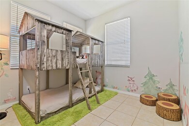 Bonus Room/ Office