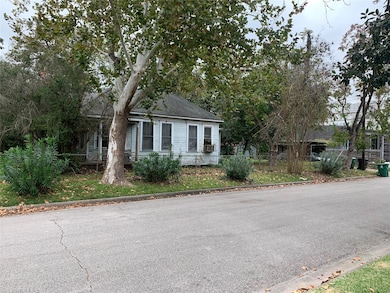 231 E 26th St, Houston, TX 77008 - photo 6
