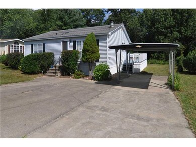 55 Holiday Ct, Wakefield, RI 02879 - photo 3