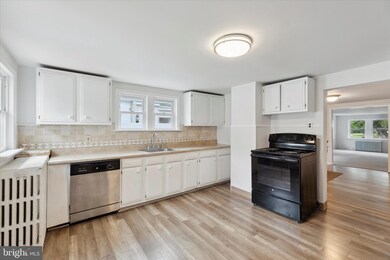 402 E North Ln, Conshohocken, PA 19428 - photo 6