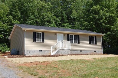 357 Vista Pkwy, Asheboro, NC 27205 - photo 2