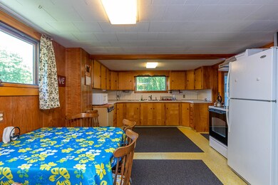 38 Rawson Ave, Camden, ME 04843 - photo 4