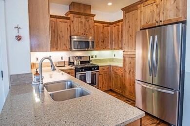 3335 SW 28th St Redmond OR-print-006-011