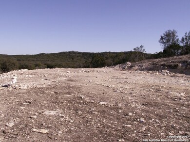 6439 County Road 251, Hondo, TX 78861 - photo 2