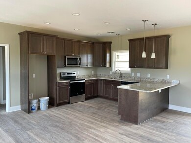 AAE2B60D-0752-46AB-8025-95A4746CE968