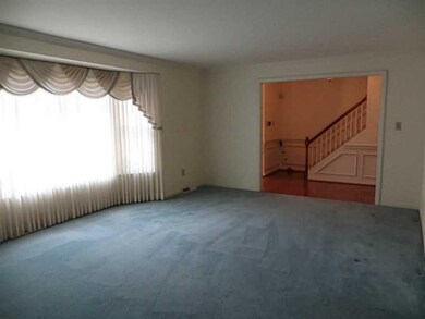 Living Room. Spacious, bright living room w/bay wi
