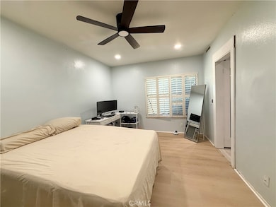 6815 Remmet Ave unit 122, Canoga Park, CA 91303 - photo 6