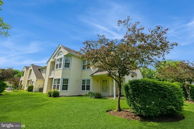 35019 Bennett Place unit 9, Southampton, PA 18966 - photo 2