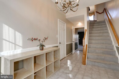 6332 Robert Todd Ct, Alexandria, VA 22312 - photo 4