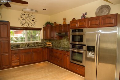 Large Open Kitchen/Main area with double ovens, gr