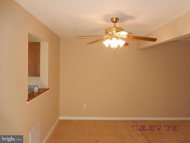 1240 Seron Ct, Sykesville, MD 21784 - photo 5
