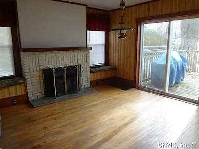 Dining Room Gas fireplace and built in benches