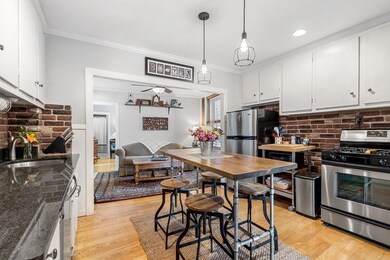 14-16 Henchman St unit 4M, Boston, MA 02113 - photo 2