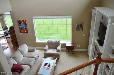 Fam Rm w/Fireplace